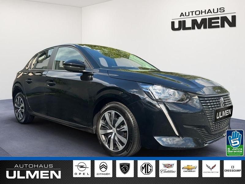 Gebraucht Peugeot 208 Active 101 PS (74 kW) 2023 Schwarz Kleinwagen