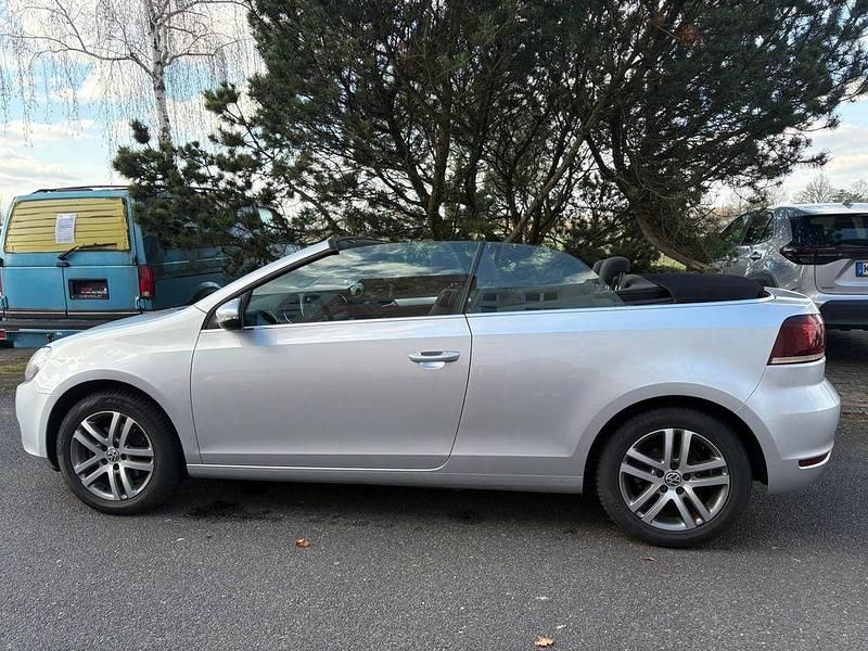 Gebraucht VW Golf Cabriolet 105 PS (77 kW) 2012 Grau Cabrio