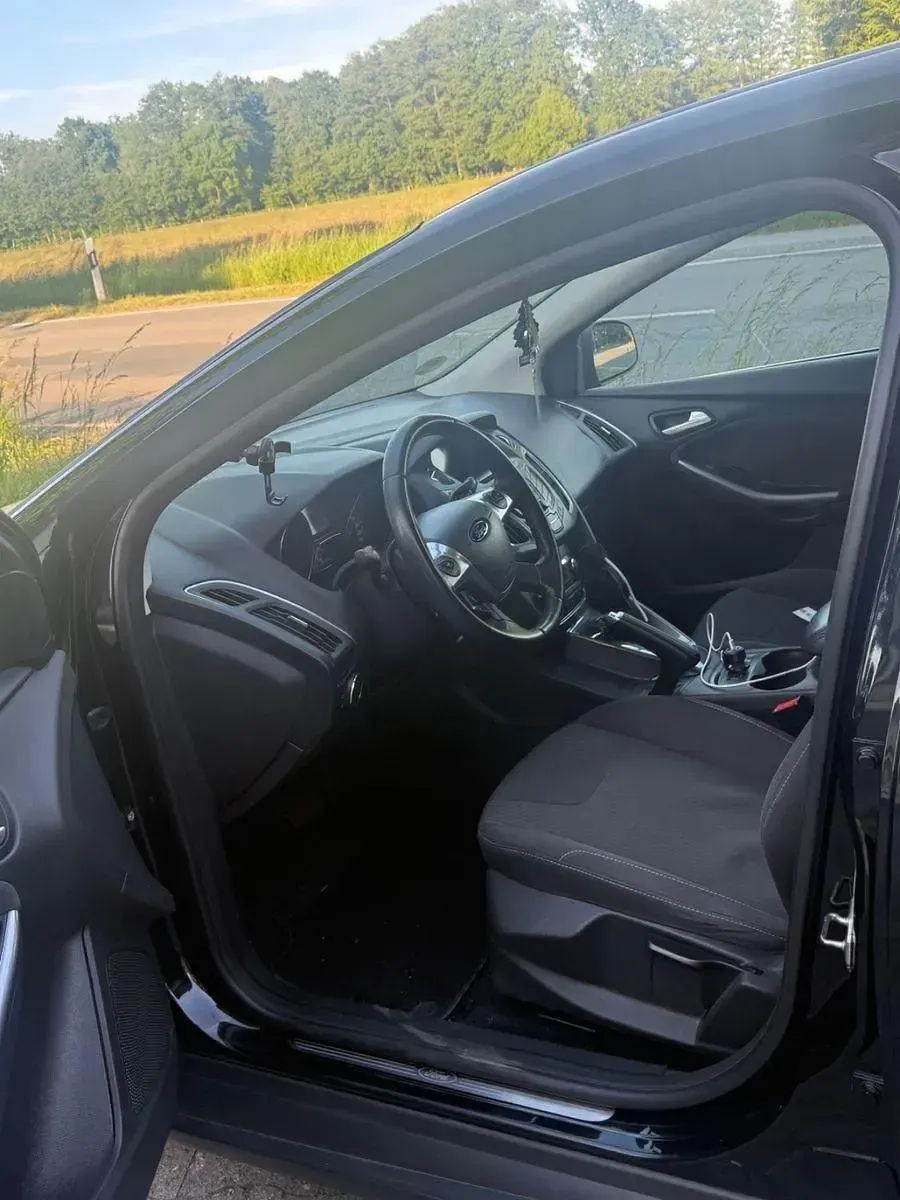 Gebraucht Ford Focus Titanium 163 PS (119 kW) 2014 Schwarz Kombi