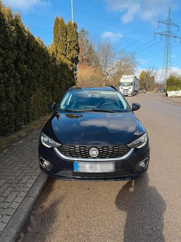 Gebraucht Fiat Tipo Lounge 120 PS (88 kW) 2017 Schwarz Kombi