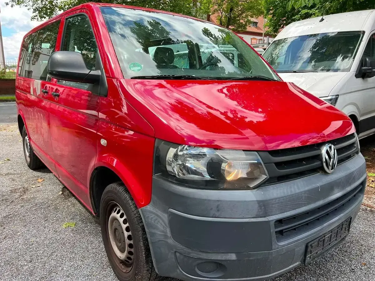 Gebraucht VW Transporter 102 PS (75 kW) 2012 Salsa red Van