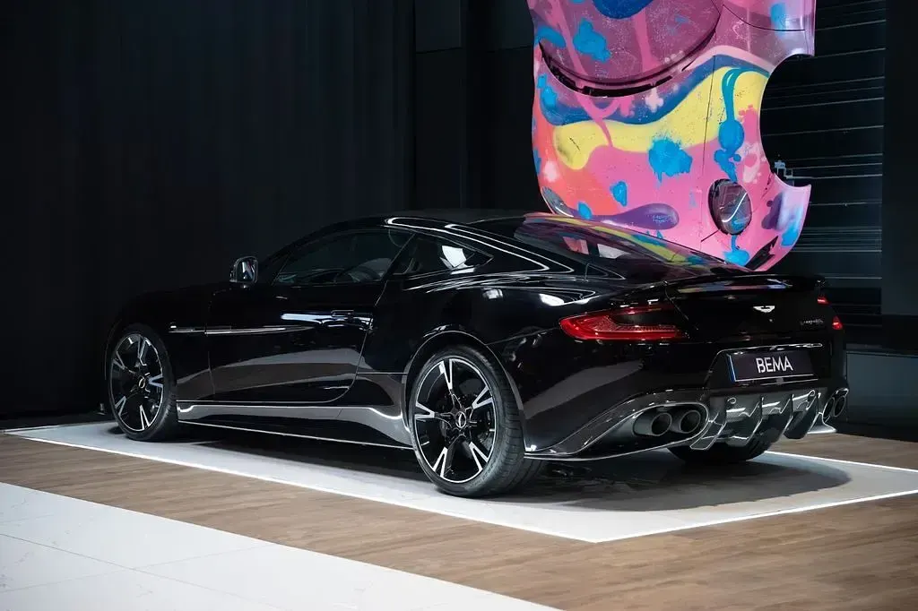 Gebraucht Aston Martin Vanquish 600 PS (441 kW) 2017 Schwarz