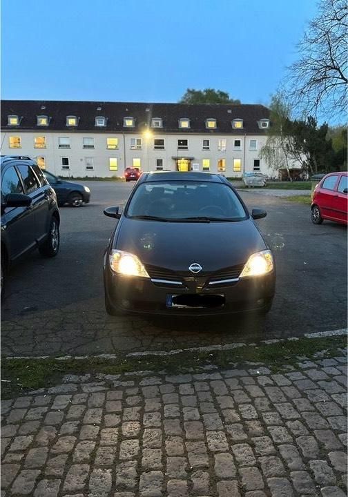 Schwarz Gebraucht 2004 Nissan Primera Limousine | 900 € (Guter Preis) - Bild 1/4