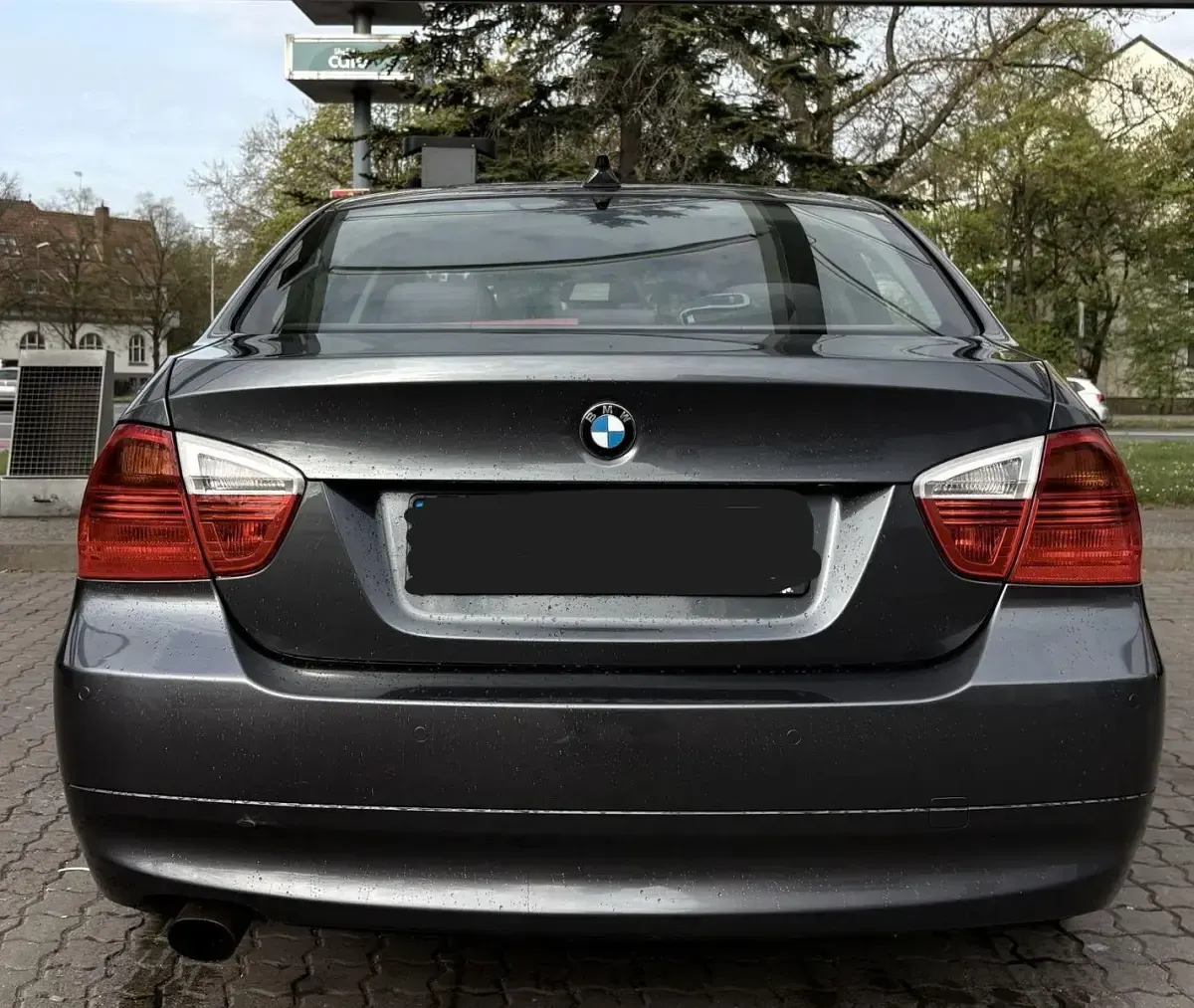 Gebraucht BMW 318 Basis 129 PS (94 kW) 2007 Grau Limousine