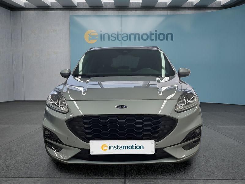 Gebraucht Ford Kuga 243 PS (178 kW) 2024 Silber SUV