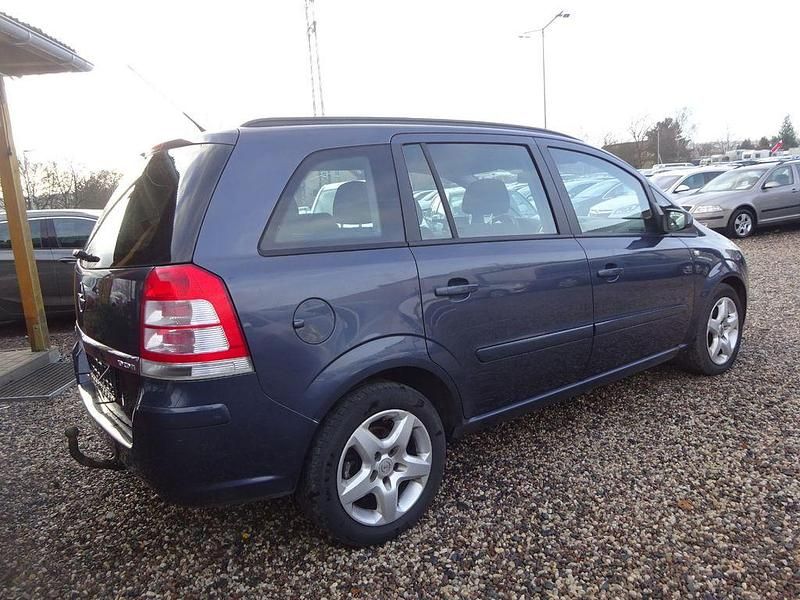 Gebraucht Opel Zafira Edition 120 PS (88 kW) 2008 Blau Van / Kleinbus
