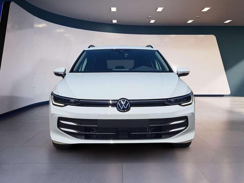 Pure white Neu 2025 VW Golf VIII Life Kombi | 31.859 € (Superpreis) - Bild 1/4