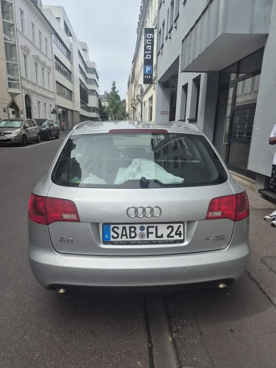 Gebraucht Audi A6 163 PS (119 kW) 2007 Grau Kombi