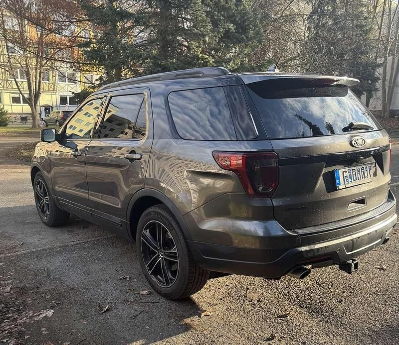 Gebraucht Ford Explorer 204 PS (150 kW) 2018 Grau SUV