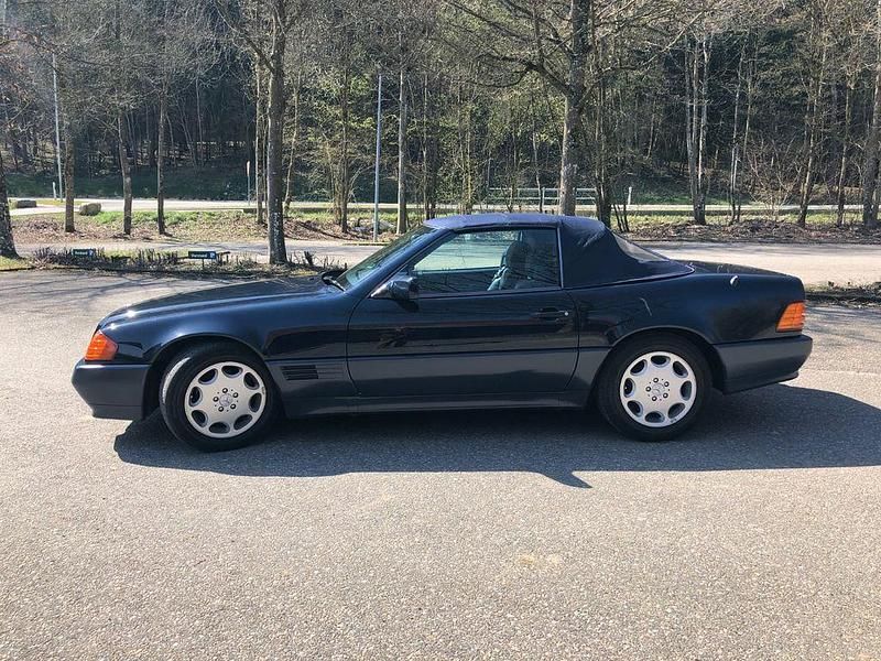 Blau Gebraucht 1993 Mercedes SL280 Cabrio | 12.000 € - Bild 1/4