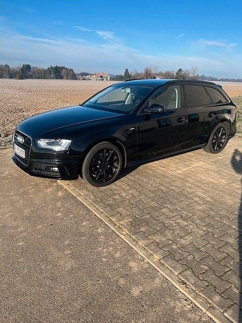 Schwarz Gebraucht 2016 Audi A4 S-Line Kombi | 18.555 € (Superpreis) - Bild 1/4