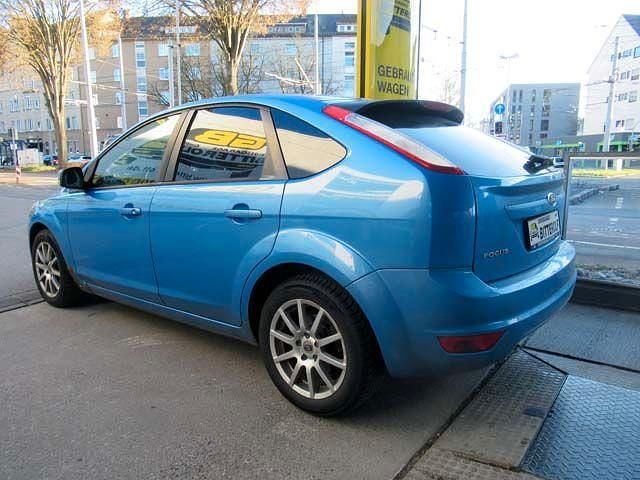 Gebraucht Ford Focus Style 101 PS (74 kW) 2009 Blau Limousine