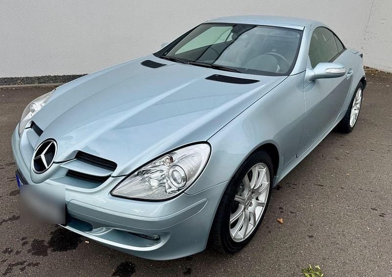 Silber Gebraucht 2005 Mercedes SLK200 Cabrio | 8.990 € (Guter Preis) - Bild 1/4