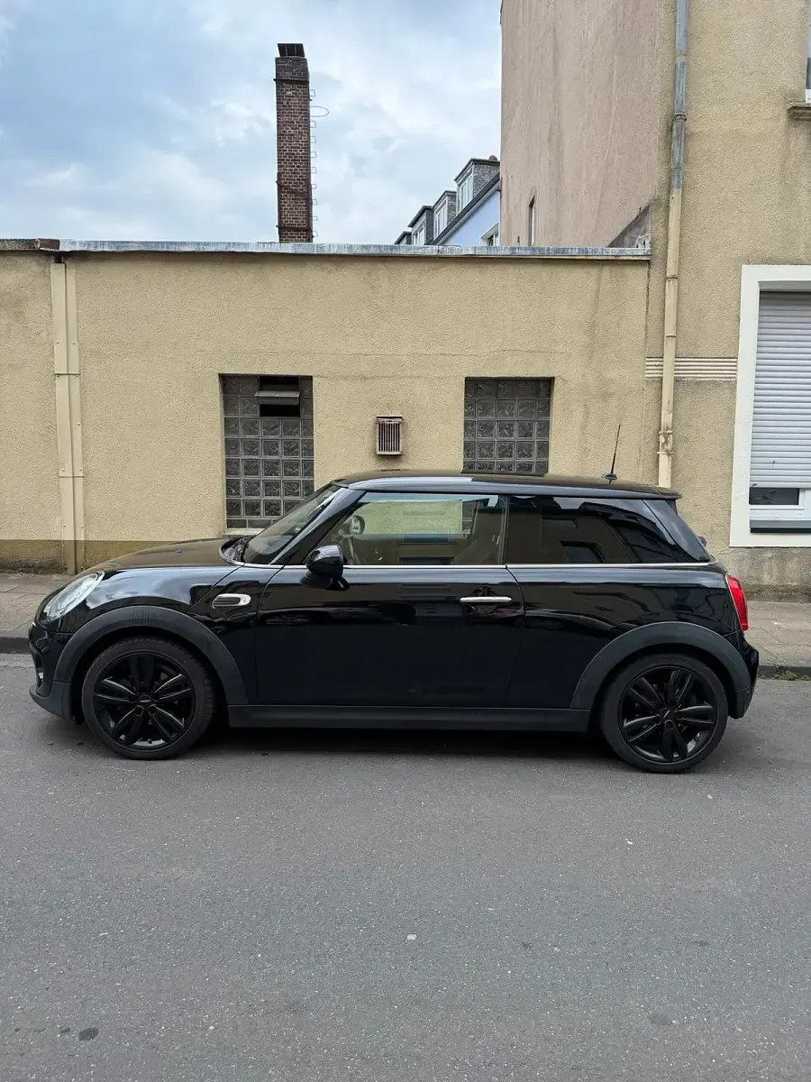 Usata Mini Cooper Coupé 75 CV (55 kW) 2016 Nero Coupé