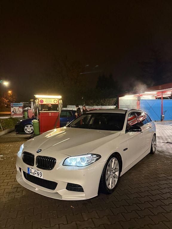 Weiß Gebraucht 2017 BMW 525 Performance Kombi | 14.400 € (Etwas zu teuer) - Bild 1/4