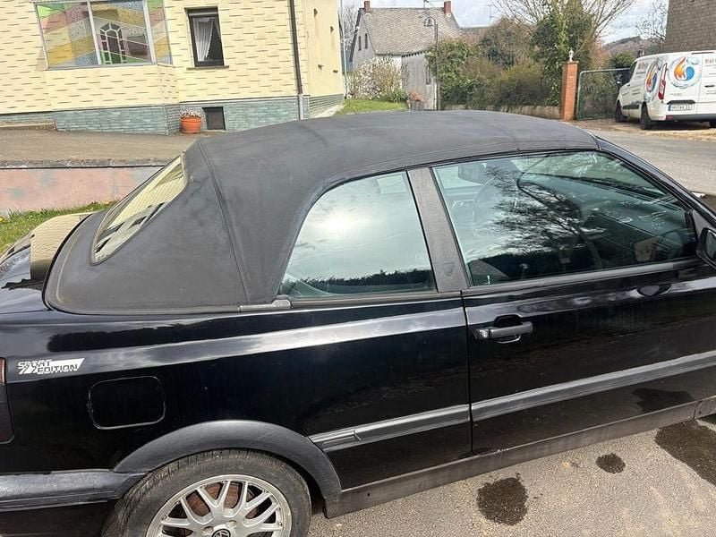 Gebraucht VW Golf Cabriolet 101 PS (74 kW) 1997 Schwarz Cabrio