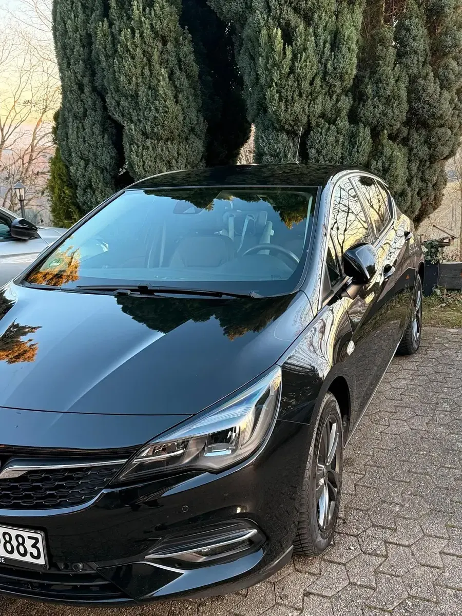 Gebraucht Opel Astra 145 PS (106 kW) 2020 Schwarz Limousine