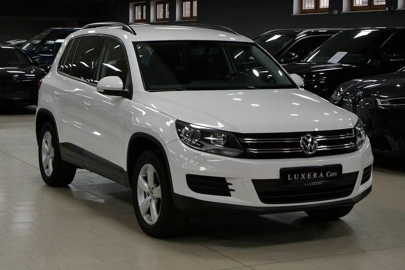 Gebraucht VW Tiguan Trendline 179 PS (131 kW) 2011 Weiß SUV