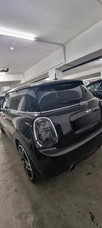 Gebraucht Mini Cooper 136 PS (100 kW) 2015 Schwarz Kleinwagen