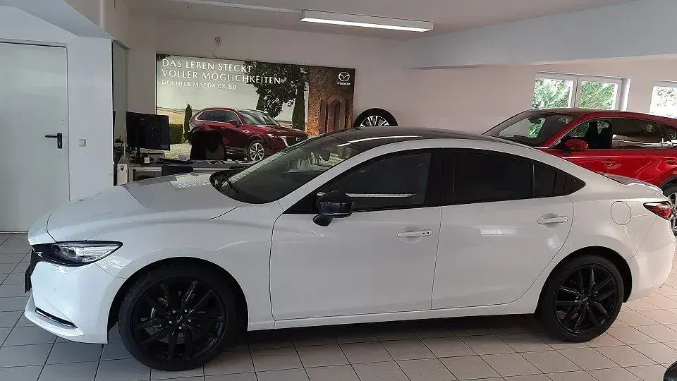 Gebraucht Mazda 6 Exclusive 165 PS (121 kW) 2024 Weiß Limousine