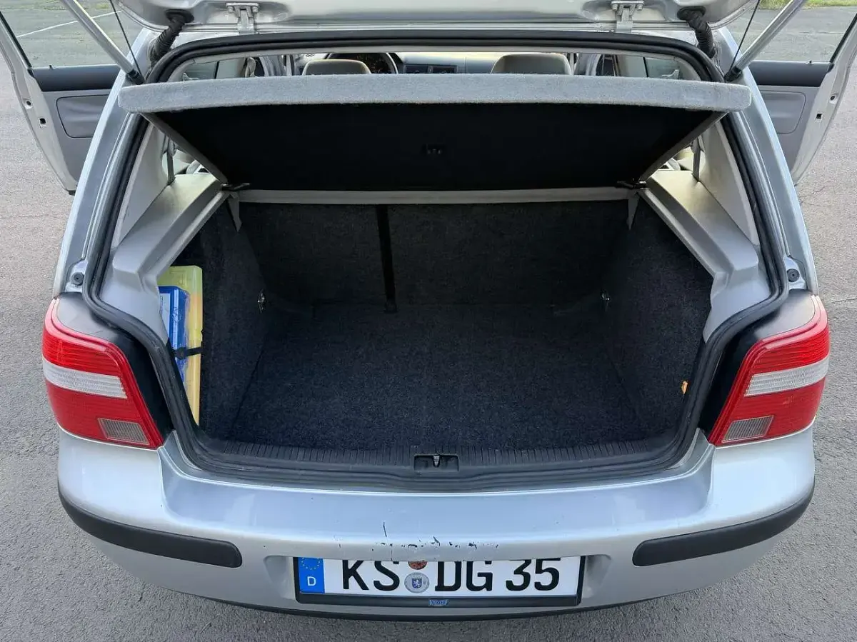 Gebraucht VW Golf IV 75 PS (55 kW) 2002 Limousine