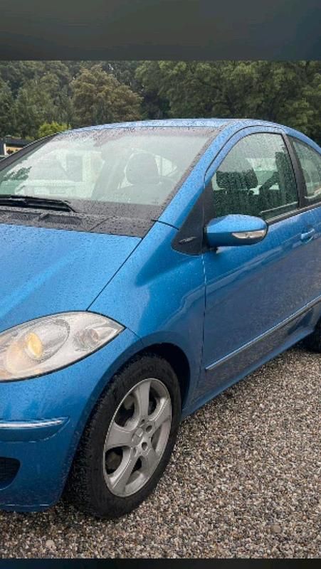 Gebraucht Mercedes A200 193 PS (141 kW) 2008 Blau Limousine