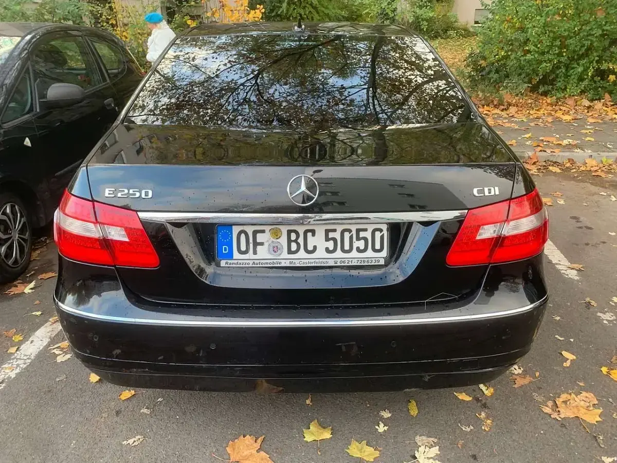 Usata Mercedes E250 Elegance 204 CV (150 kW) 2009 Berlina