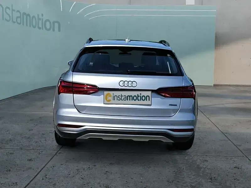 Używany Audi A6 Allroad 204 KM (150 kW) 2022 Srebrny Kombi