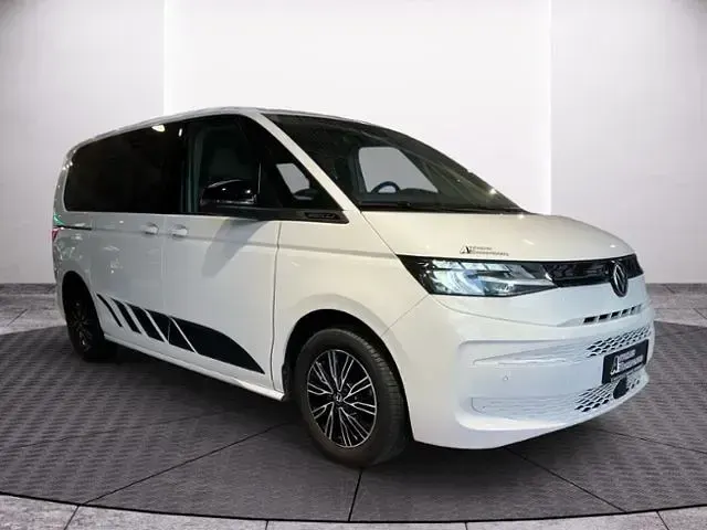 Gebraucht VW Multivan Life 150 PS (110 kW) 2022 Candyweiß Van / Kleinbus
