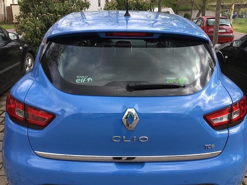 Blau Gebraucht 2014 Renault Clio IV Initiale Paris Kleinwagen | 7.500 € (Fairer Preis) - Bild 1/4