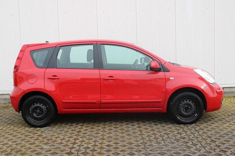 Gebraucht Nissan Note Acenta 110 PS (80 kW) 2008 Rot Kleinwagen