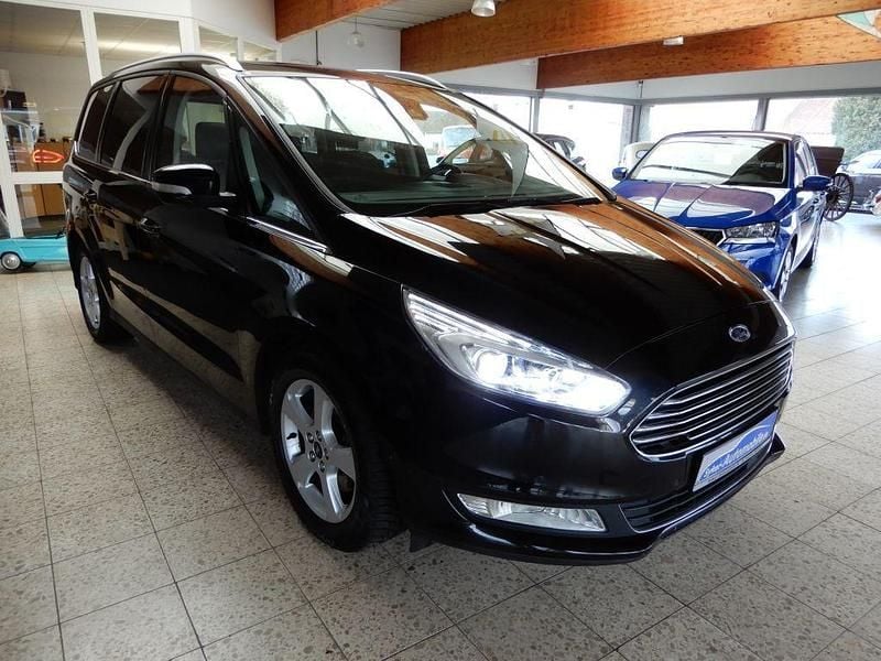 Schwarz Gebraucht 2016 Ford Galaxy Titanium Van / Kleinbus | 14.400 € (Guter Preis) - Bild 1/4