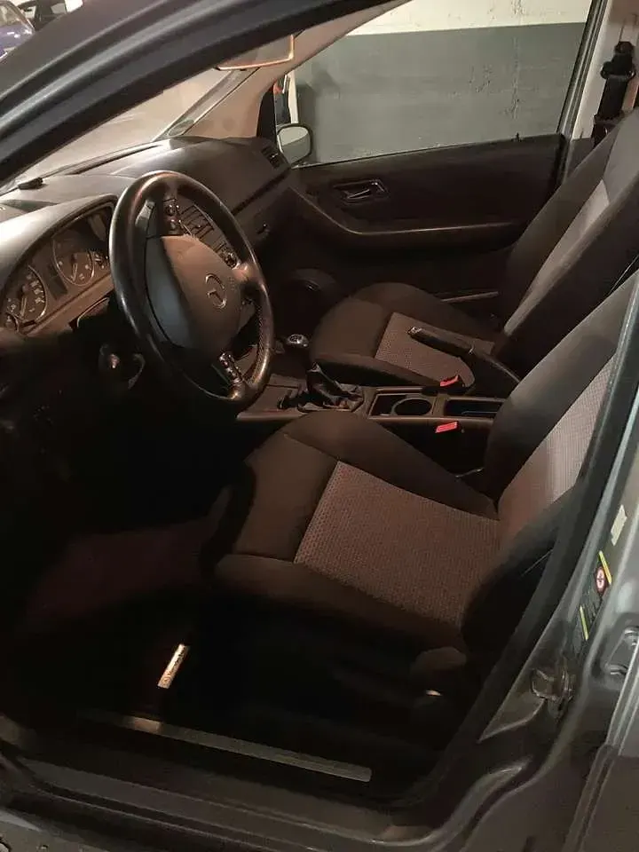 Gebraucht Mercedes A180 Classic 109 PS (80 kW) 2004 Grau Limousine