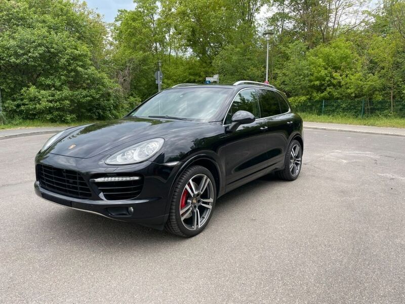 Schwarz Gebraucht 2011 Porsche Cayenne Turbo SUV | 22.250 € (Superpreis) - Bild 1/4