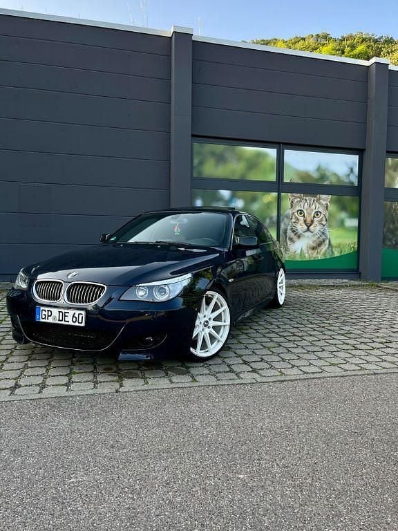 Gebraucht BMW 525 Performance 218 PS (160 kW) 2007 Blau Limousine