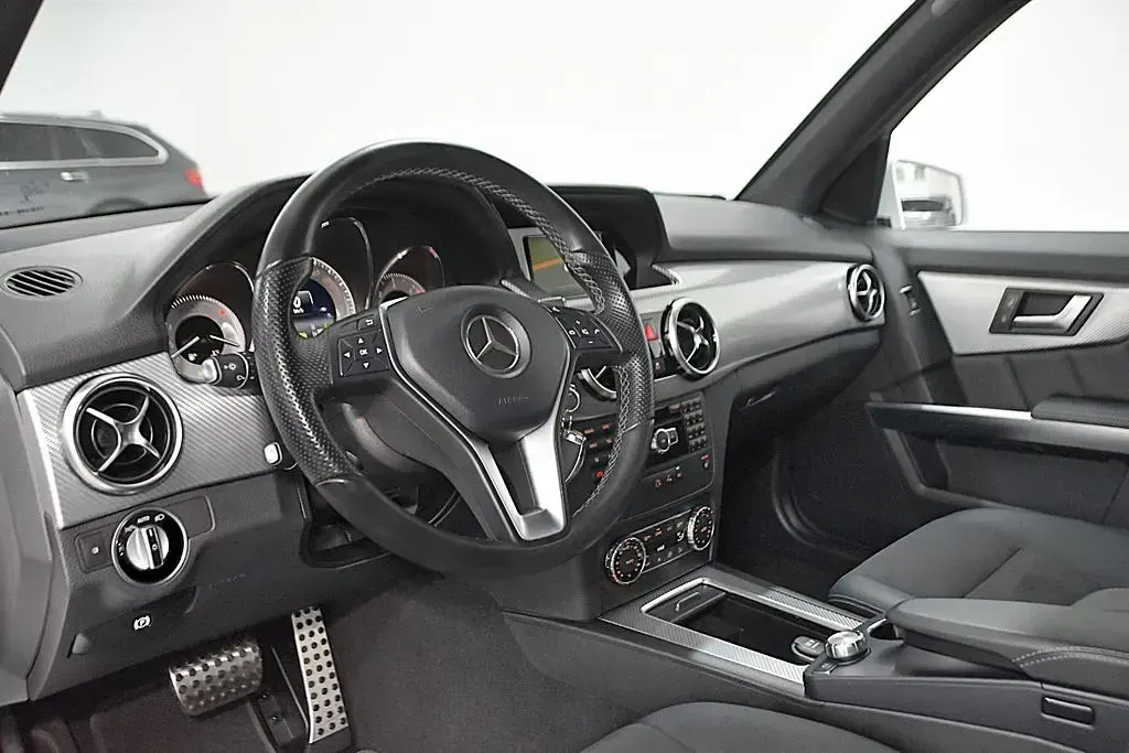 Gebraucht Mercedes GLK220 170 PS (125 kW) 2015 Weiß SUV