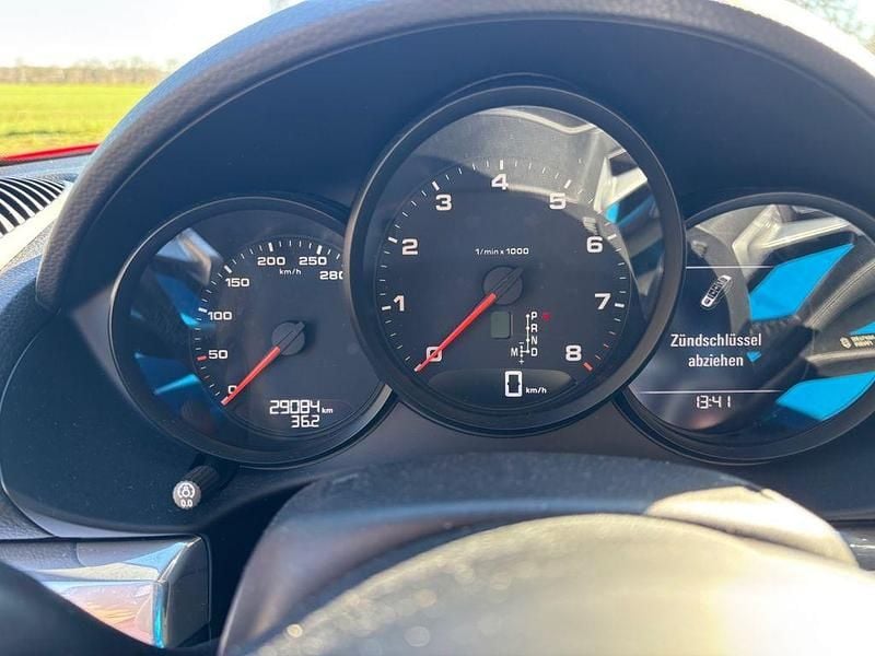 Gebraucht Porsche Cayman 300 PS (220 kW) 2022 Rot Coupé