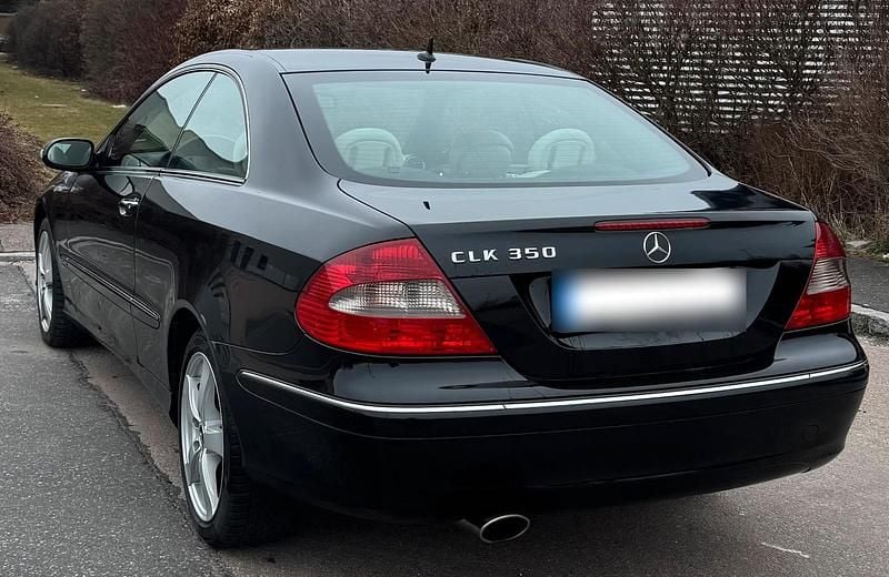 Gebraucht Mercedes CLK350 Avantgarde 272 PS (200 kW) 2007 Schwarz Coupé