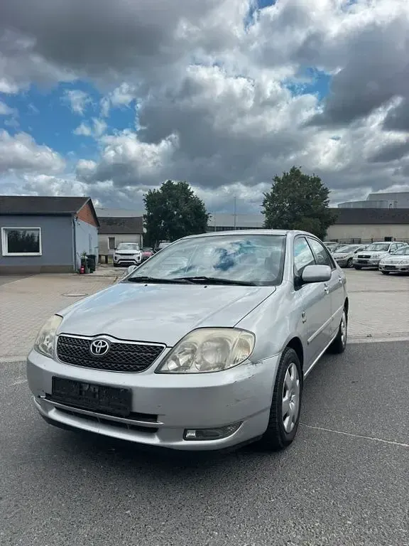 Gebraucht Toyota Corolla Sol 110 PS (80 kW) 2003 Silber Limousine