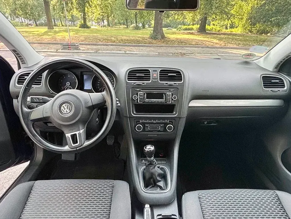 Gebraucht VW Golf VI Trendline 86 PS (63 kW) 2011 Blau Kleinwagen