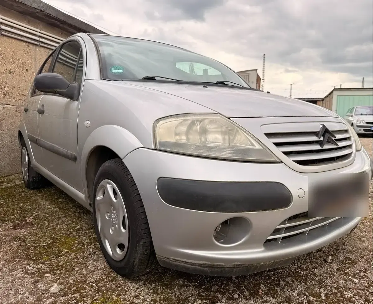 Gebraucht Citroën C3 73 PS (53 kW) 2002 Silber Kleinwagen