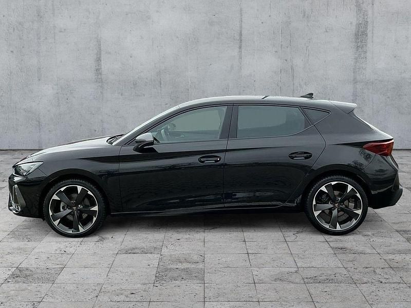 Usata Cupra Leon 150 CV (110 kW) 2025 Nero Berlina