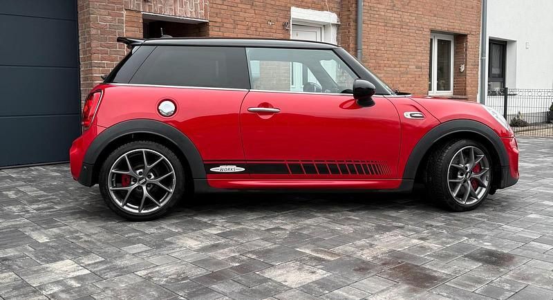 Gebraucht Mini John Cooper Works 299 PS (219 kW) 2016 Rot Kleinwagen