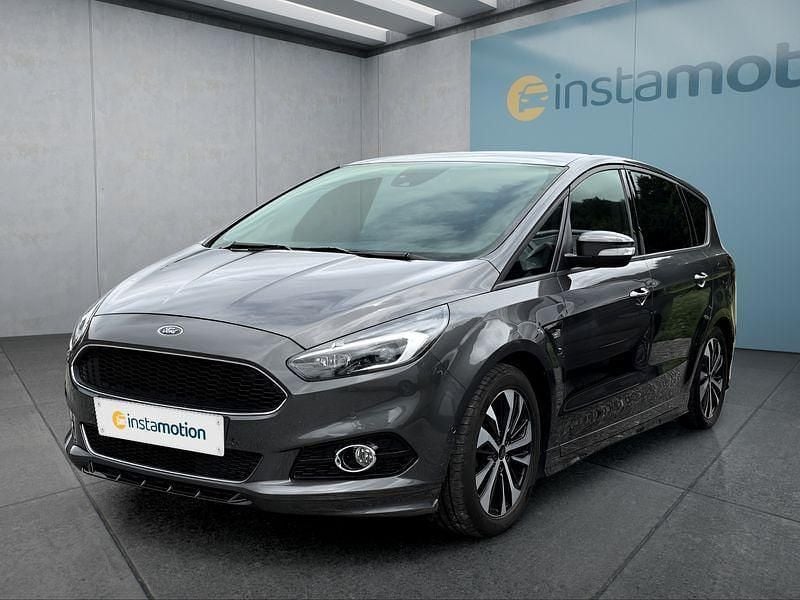 Grau Gebraucht 2019 Ford S-MAX S Van / Kleinbus | 17.799 € (Fairer Preis) - Bild 1/4