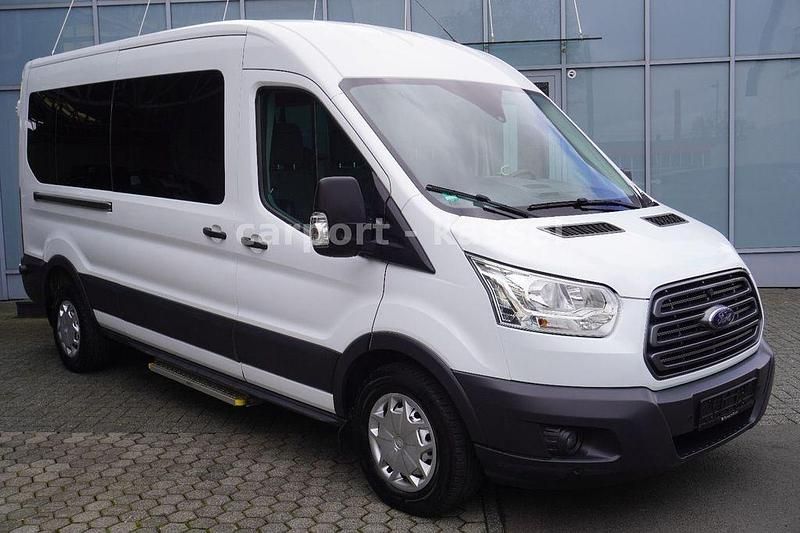 Gebraucht Ford Transit Trend 131 PS (96 kW) 2019 Weiß Van / Kleinbus