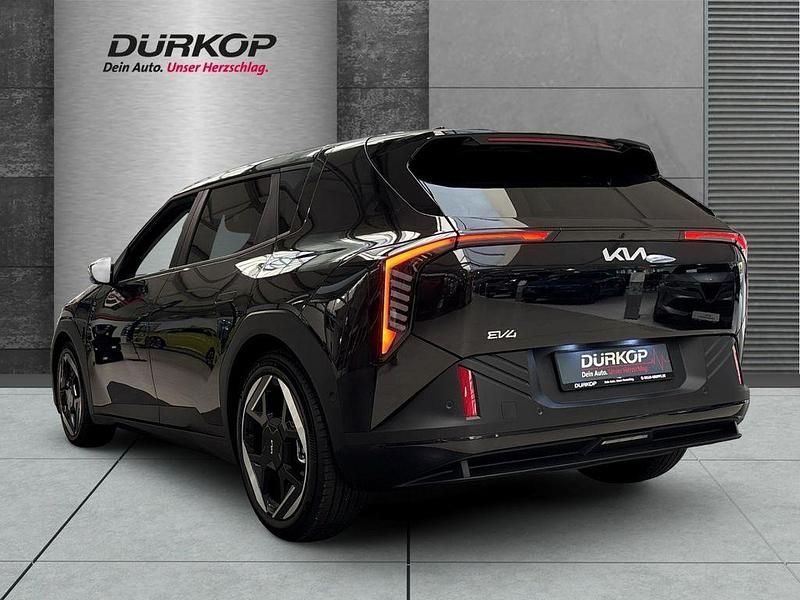 Neu Kia EV4 Earth 150 kW (204 PS) 2025 Schwarz Kleinwagen