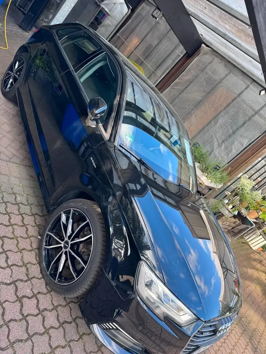 Gebraucht Audi A3 e-tron 150 PS (110 kW) 2017 Schwarz Kleinwagen