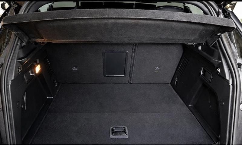 Gebraucht Peugeot 3008 225 PS (165 kW) 2021 Schwarz SUV
