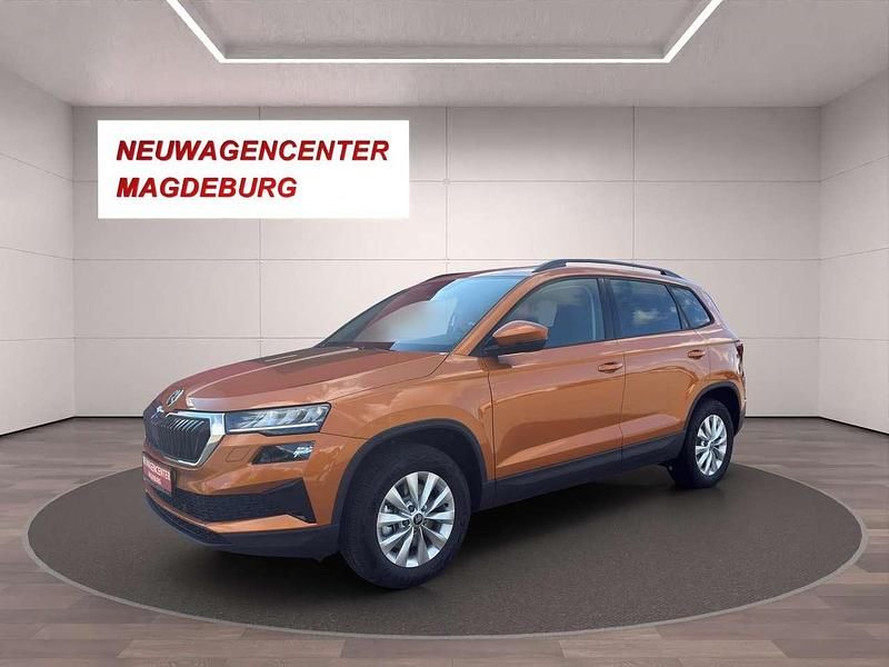 Phoenixorange metallic Neu 2025 Skoda Karoq SUV | 35.200 € (Fairer Preis) - Bild 1/4