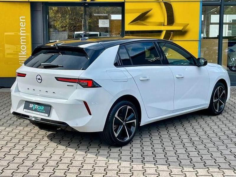 Gebraucht Opel Astra GS Line 146 PS (107 kW) 2024 Arktis weiß Limousine